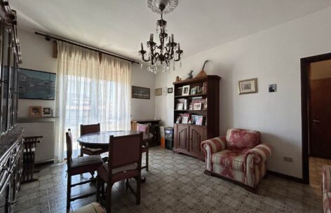 Villa bifamiliare in Vendita a CARDANO AL CAMPO,